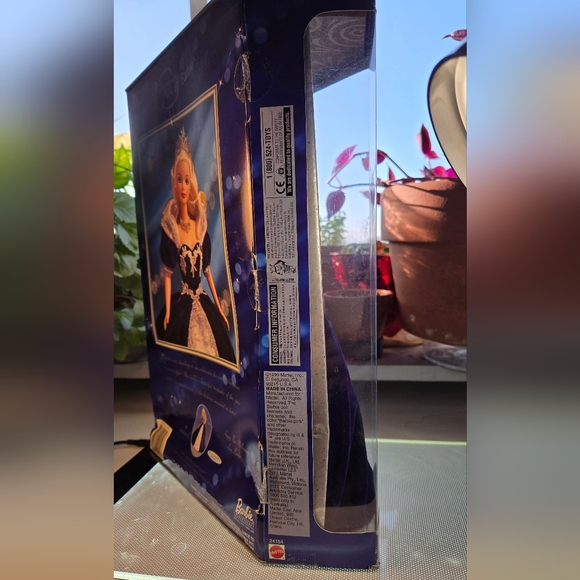 Mattel Millennium Princess Barbie Doll in Box - Picture 8 of 9